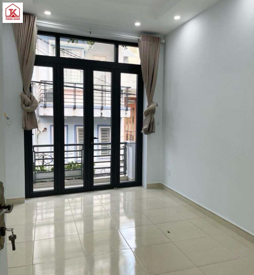 Nhà 4 tầng 45m2 gần vòng xoay Lê Đại Hành - Tân Bình