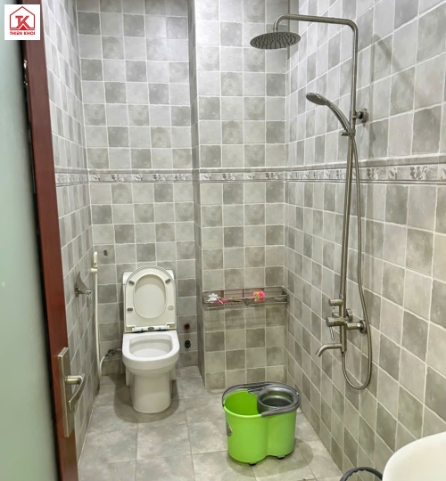 Bán nhà mặt tiền Phú Thọ Hòa, Tân Phú 4 lầu thang máy 