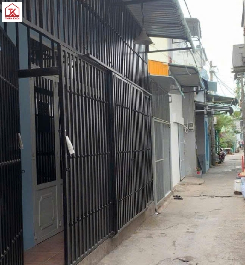 Bán nhà phố tiềm năng lên 2 mặt tiền đường 8m và 30m